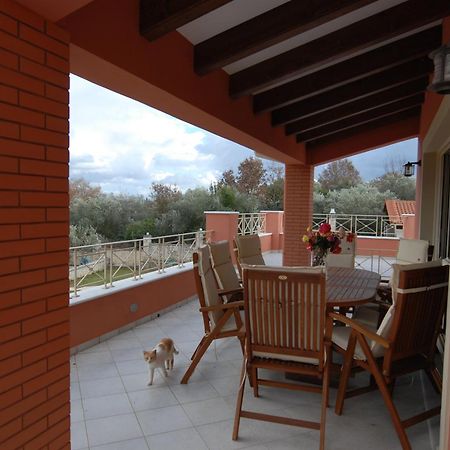 Epavlis Nadine Corfu Villa Gouvia Dış mekan fotoğraf