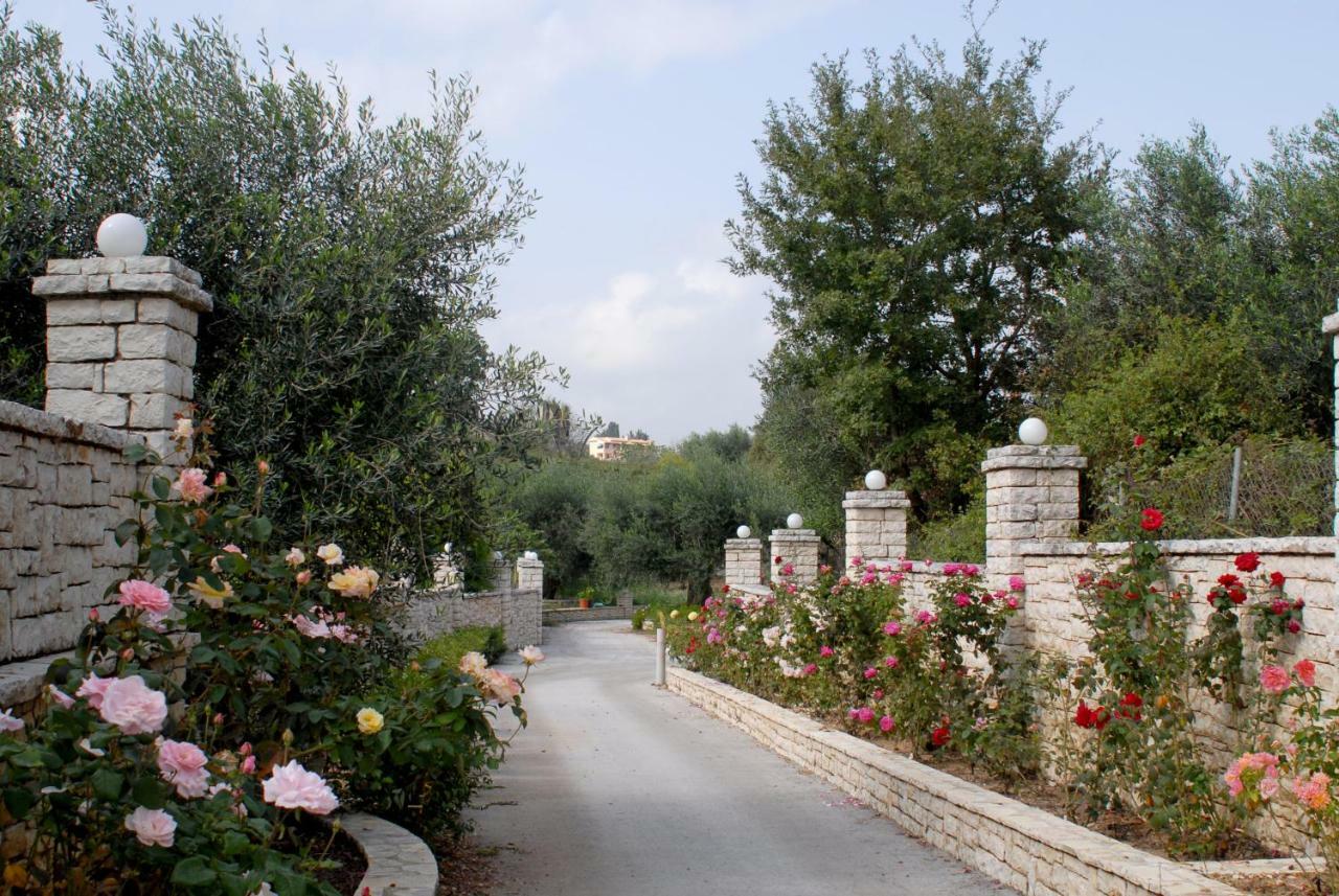 Epavlis Nadine Corfu Villa Gouvia Dış mekan fotoğraf