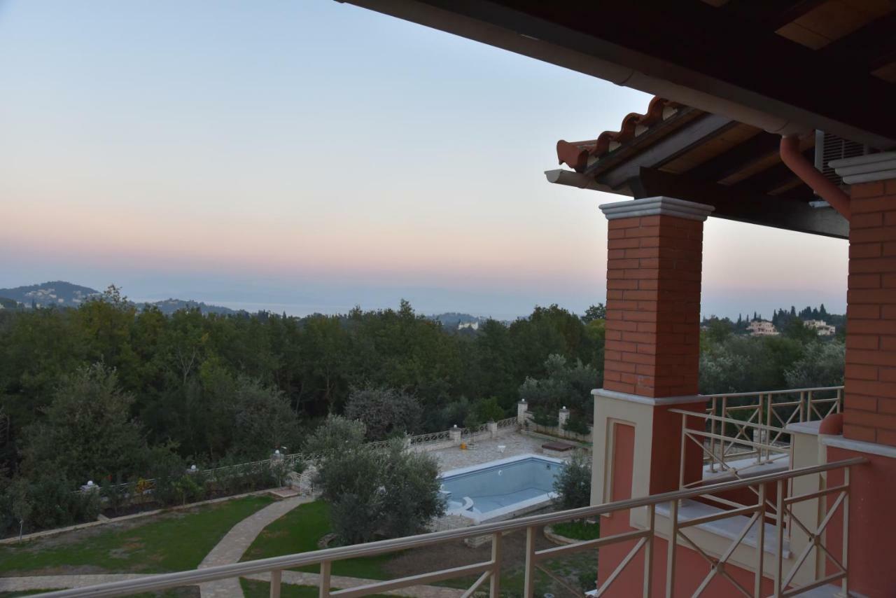 Epavlis Nadine Corfu Villa Gouvia Dış mekan fotoğraf